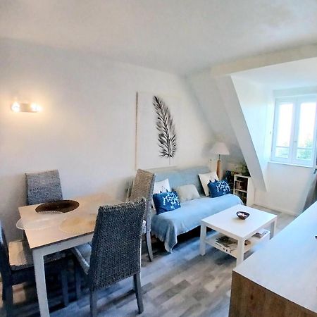 Cosy Appartement Dans Une Villa Avec Piscine, Proche Du Centre Et De La Mer Cabourg Kültér fotó