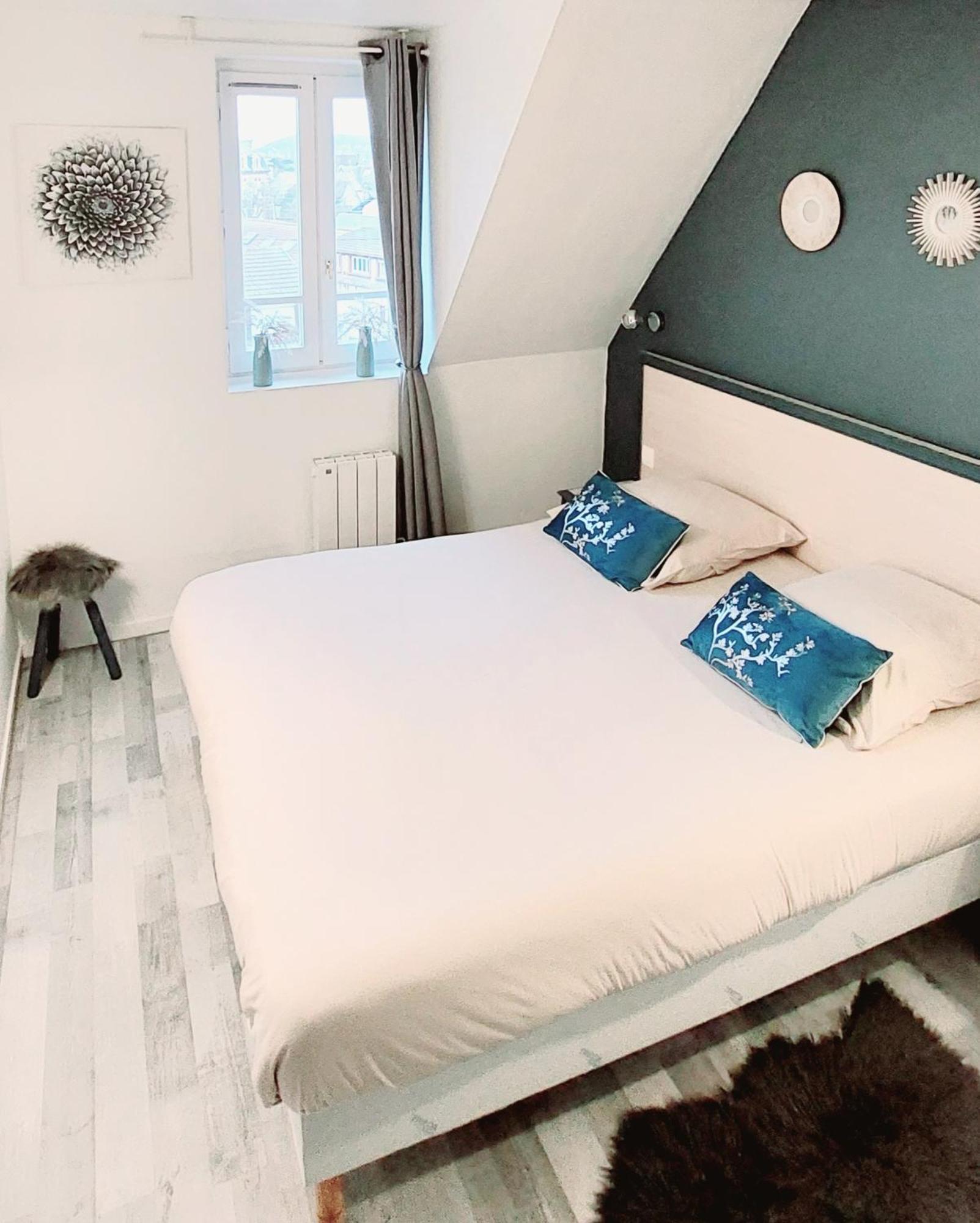 Cosy Appartement Dans Une Villa Avec Piscine, Proche Du Centre Et De La Mer Cabourg Kültér fotó